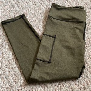 Salty honey crop legging